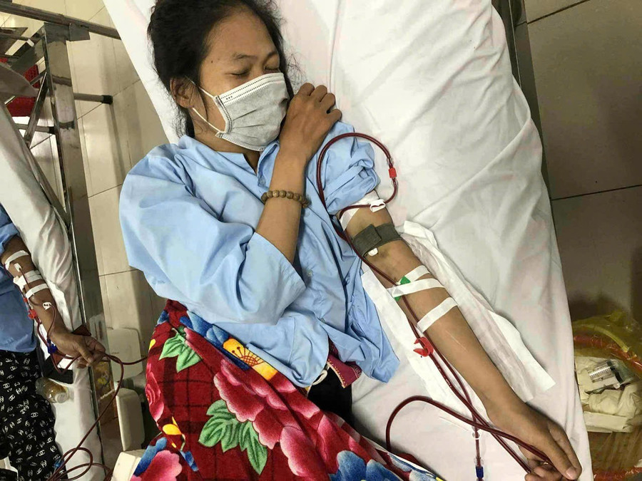 Chị Linh đang phải gánh chịu nỗi đau thể xác lẫn tinh thần. 1000025865-3075.jpg