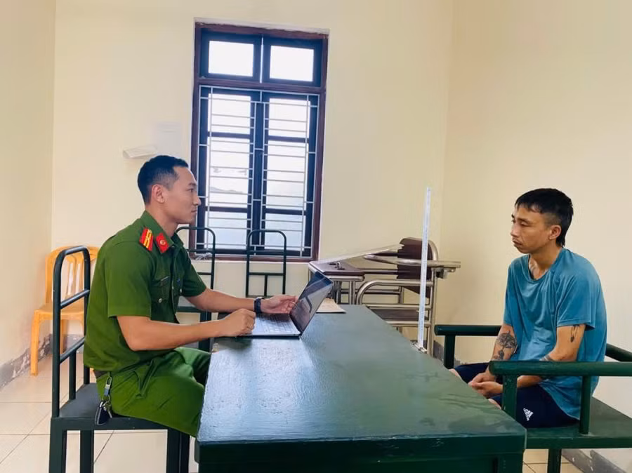 Cơ quan điều tra làm việc với tài xế Lê Ngọc Thành.