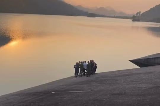 Hai vụ đuối nước liên tiếp tại hồ Khe Xai khiến một nam sinh tử vong.