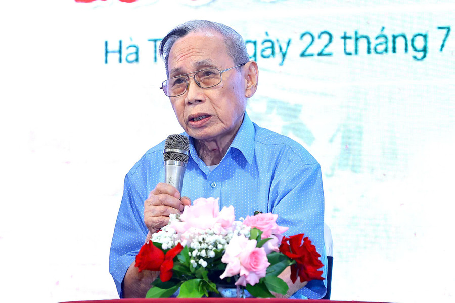 Nhà thơ Yến Thanh chia sẻ về câu chuyện xúc động về liệt sĩ Hồ Thị Cúc. 868e4f29997910274968.jpg