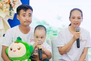 Chị Hồ Thị Chính và anh Lê Đức Huy đã nhận "trái ngọt" nhờ phương pháp IVF.