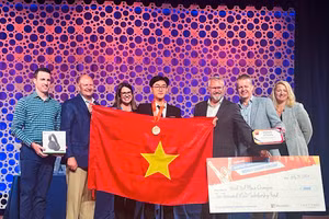 Nguyễn Minh Dương – Đại học Bách Khoa Hà Nội, huy chương đồng nội dung thi Microsoft Word 365 Apps. 