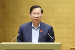 Chủ nhiệm Ủy ban Kinh tế và Tài chính Phan Văn Mãi.