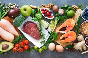 Người bệnh nên ưu tiên ăn đồ lỏng, mềm, xay nhuyễn. Có thể sử dụng cháo, mì, phở. Ảnh minh hoạ. 