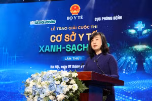 Bộ trưởng Bộ Y tế Đào Hồng Lan.