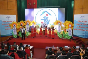 Theo phương án trung bình, trong 5 năm đầu của thời kỳ dự báo, 2024-2029, tỷ lệ tăng dân số bình quân hằng năm của cả nước là 0,66%. Ảnh minh hoạ.