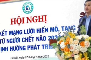 Thứ trưởng Bộ Y tế Trần Văn Thuấn.