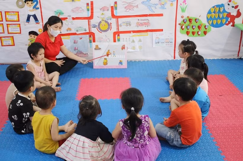 Điểm trường Đồng Luông, xã Quảng Chu, huyện Chợ Mới với 100% học sinh là người dân tộc Mông. Nhiều giải pháp tăng cường tiếng Việt cho học sinh vùng khó ảnh 1