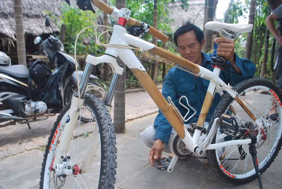 Xe đạp khung tre
