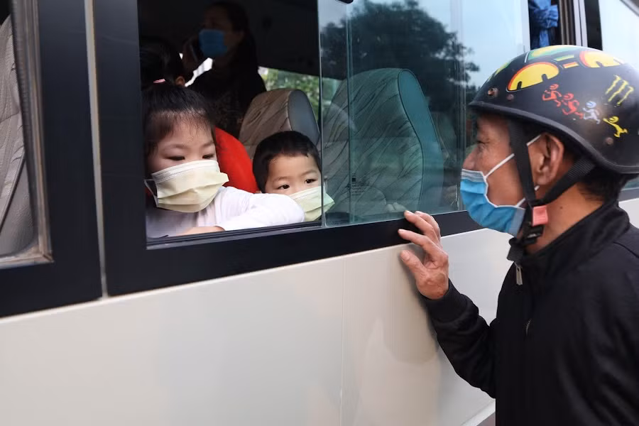 Niềm vui ngày gặp lại.