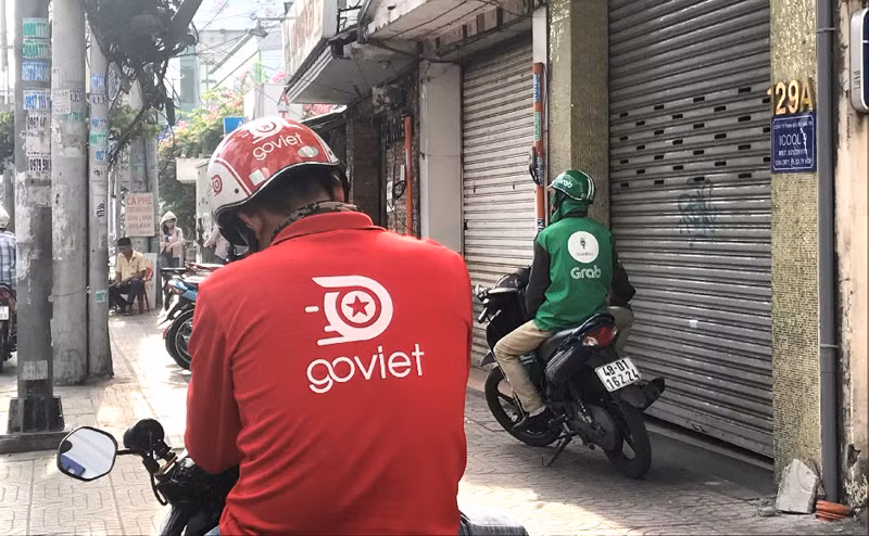 Nhọc nhằn nghề xe ôm thời công nghệ