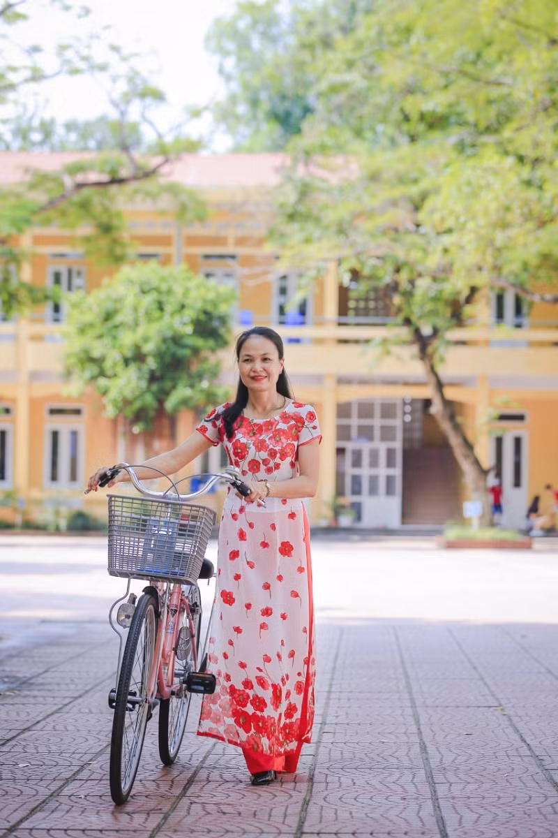 Cô Nguyễn Thị Thu Hằng.
