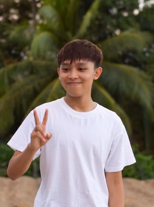  Ngỡ ngàng với sự thay đổi vóc dáng của quán quân Vietnam Idol Kids Hồ Văn Cường - Ảnh 2.