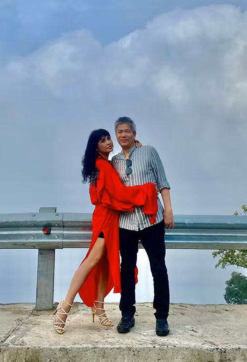 Diva Thanh Lam: Yêu bác sĩ Tiến Hùng, tôi đã khóc nhiều lần - Ảnh 4.