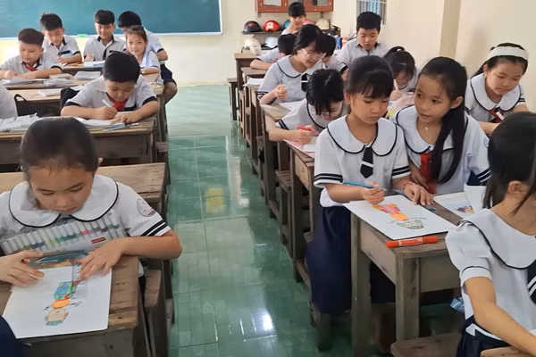  An Giang triển khai giáo dục trí tuệ nhân tạo (AI) cho học sinh phổ thông. Ảnh minh họa: TN.