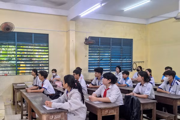 Sở GD&ĐT An Giang sẽ ra đề kiểm tra cuối học kỳ cấp THCS, THPT. Ảnh minh họa: Trọng Nhân.