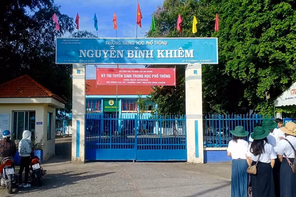 Hội đồng thi Trường THPT Nguyễn Bỉnh Khiêm (xã An Châu, tỉnh An Giang).