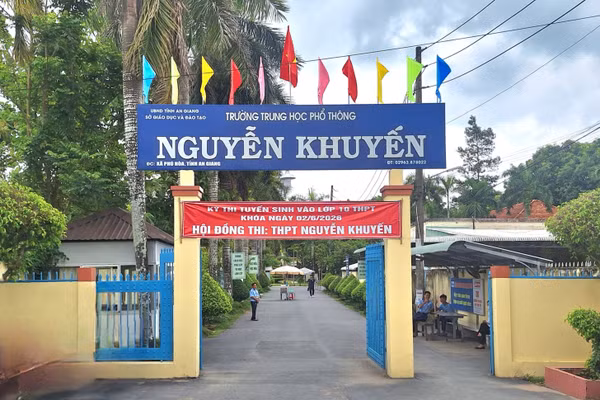 Hội đồng thi Trường THPT Nguyễn Khuyến (xã Phú Hòa, tỉnh An Giang).