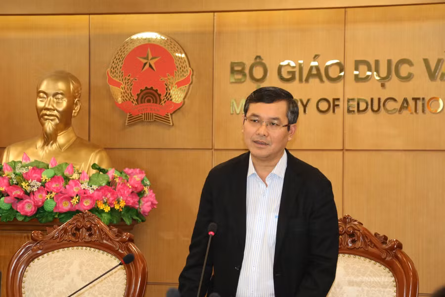 Thứ trưởng Nguyễn Văn Phúc đánh giá cao kết quả phối hợp thực hiện công tác pháp chế năm 2022 giữa Bộ GD&ĐT và Bộ Tư pháp. Thứ trưởng Nguyễn Văn Phúc đánh giá cao kết quả phối hợp thực hiện công tác pháp chế năm 2022 giữa Bộ GD&ĐT và Bộ Tư pháp.