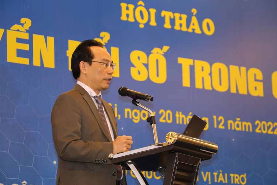 Thứ trưởng Hoàng Minh Sơn phát biểu tại hội thảo.