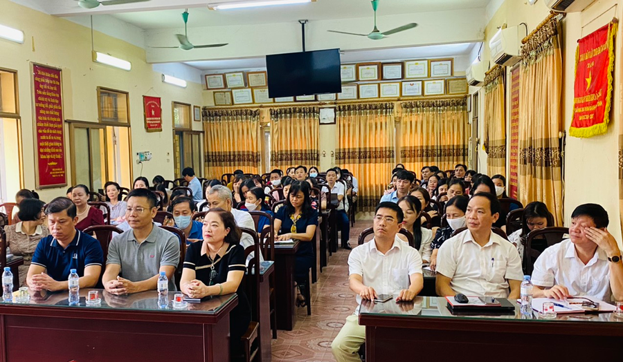 Quang cảnh hội nghị. Quang cảnh hội nghị.