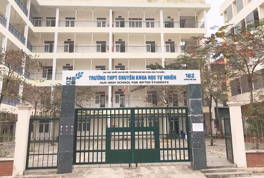 Trường THPT chuyên Khoa học Tự nhiên, Đại học Quốc gia Hà Nội. Ảnh: INT.