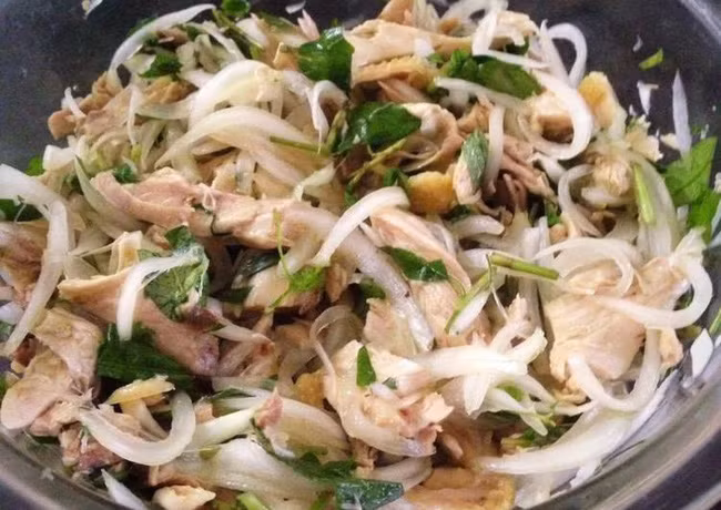 Chẳng khoe thành quả bếp núc nhiều, Đặng Thu Thảo vẫn được khen đảm đang chỉ nhờ món đặc sản Hội An, mọi người lưu gấp cách thực hiện - Ảnh 15.