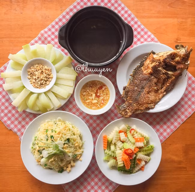 Thiếu nữ Hải Dương trổ tài nấu ăn trong những ngày giãn cách xã hội khiến bố mẹ "mắt chữ A miệng chữ O", dân mạng xuýt xoa khen hết lời - Ảnh 5.