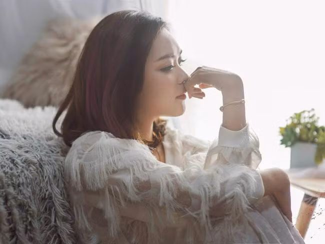 Mỗi khi chồng tôi về quê, anh trai chị dâu phải dọn dẹp nhà cửa sạch bong để đón tiếp ảnh 1