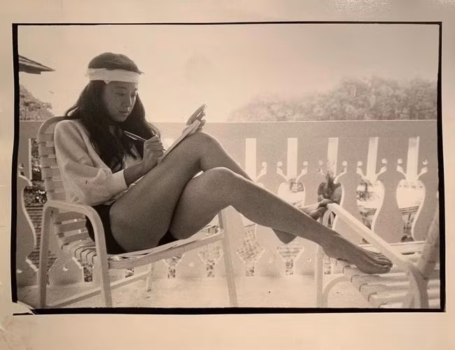 Nhan sắc đẹp như minh tinh cách đây 41 năm của "nữ hoàng váy cưới" Vera Wang ảnh 3