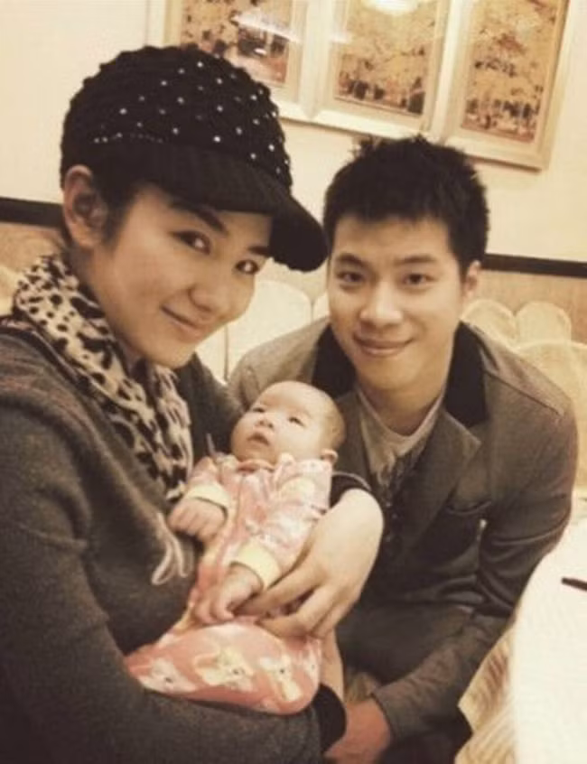 Huỳnh Dịch và Huỳnh Nghị Thanh.