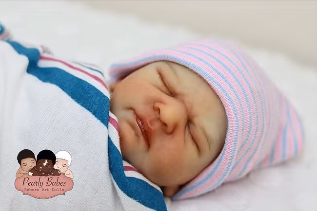 Con bị bệnh bạch biến, ông bố liền sáng chế ra một "người bạn" giống hệt con - Ảnh 9.