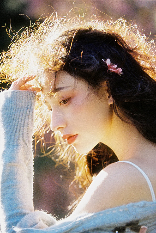 4 cung Hoàng đạo có quý nhân phù trợ, gặp may mắn liên tục từ sự nghiệp, tiền bạc đến tình duyên trong mùa hè này - Ảnh 1.