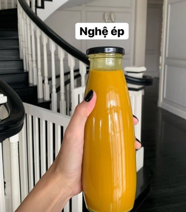 Hà Tăng hé lộ loạt nước uống heathy giúp cô giữ da đẹp, dáng thon khiến chị em ao ước - Ảnh 5. Hà Tăng hé lộ loạt nước uống heathy giúp cô giữ da đẹp, dáng thon khiến chị em ao ước - Ảnh 5.