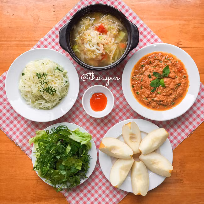 Thiếu nữ Hải Dương trổ tài nấu ăn trong những ngày giãn cách xã hội khiến bố mẹ "mắt chữ A miệng chữ O", dân mạng xuýt xoa khen hết lời - Ảnh 8.