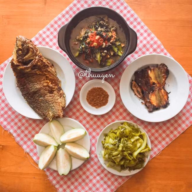 Thiếu nữ Hải Dương trổ tài nấu ăn trong những ngày giãn cách xã hội khiến bố mẹ "mắt chữ A miệng chữ O", dân mạng xuýt xoa khen hết lời - Ảnh 14.