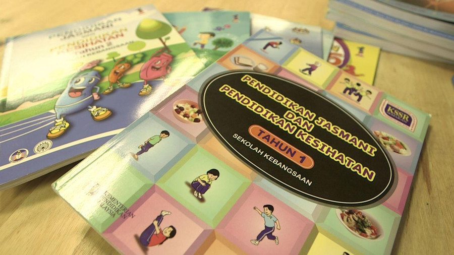 Sách giáo khoa môn Giáo dục thể chất và Sức khoẻ tại Malaysia. Ảnh: The Star. Sách giáo khoa môn Giáo dục thể chất và Sức khoẻ tại Malaysia. Ảnh: The Star.