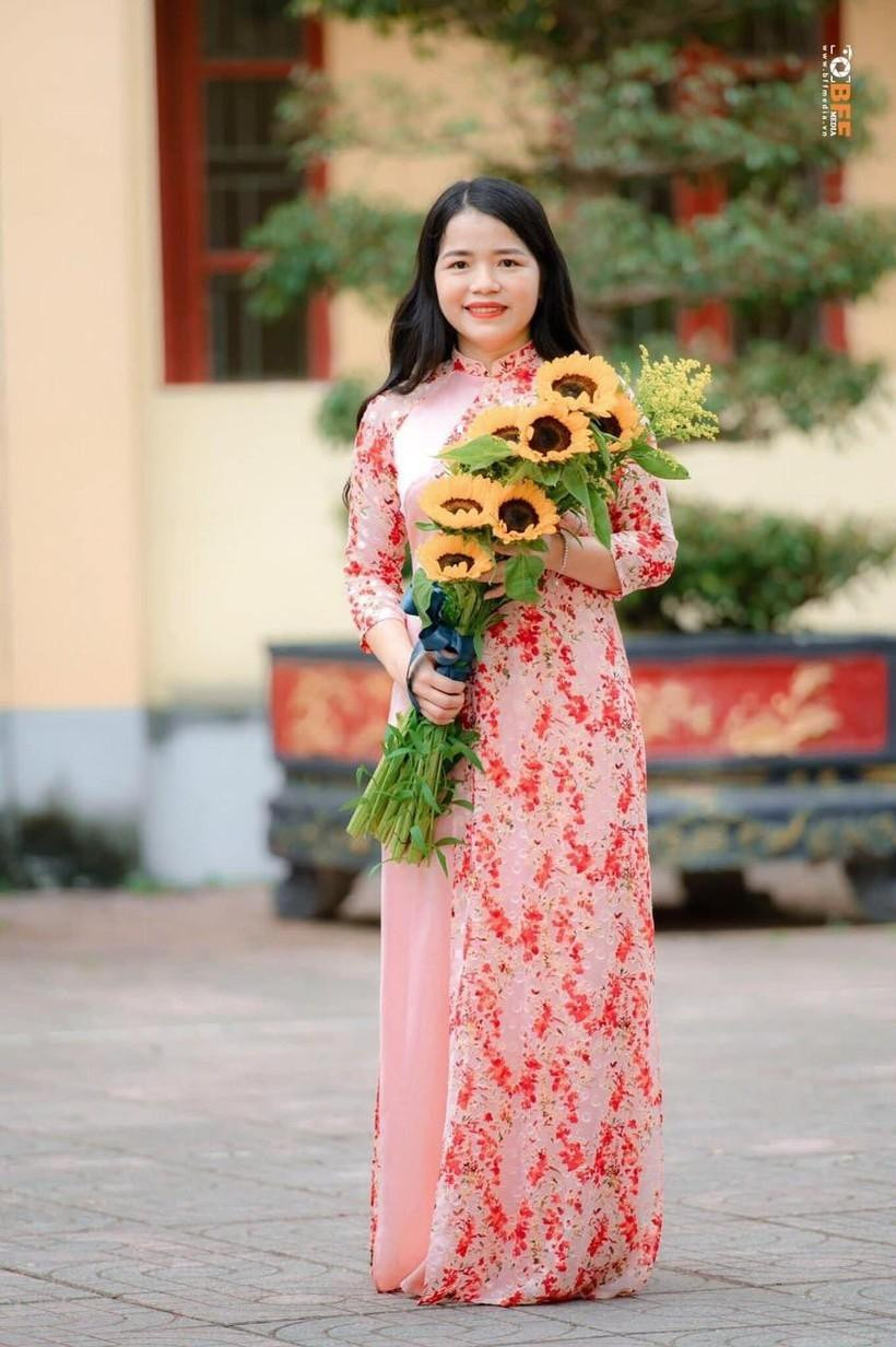 Cô Lê Thị Thanh Nga, giáo viên Trường THPT Hương Khê, tỉnh Hà Tĩnh.
