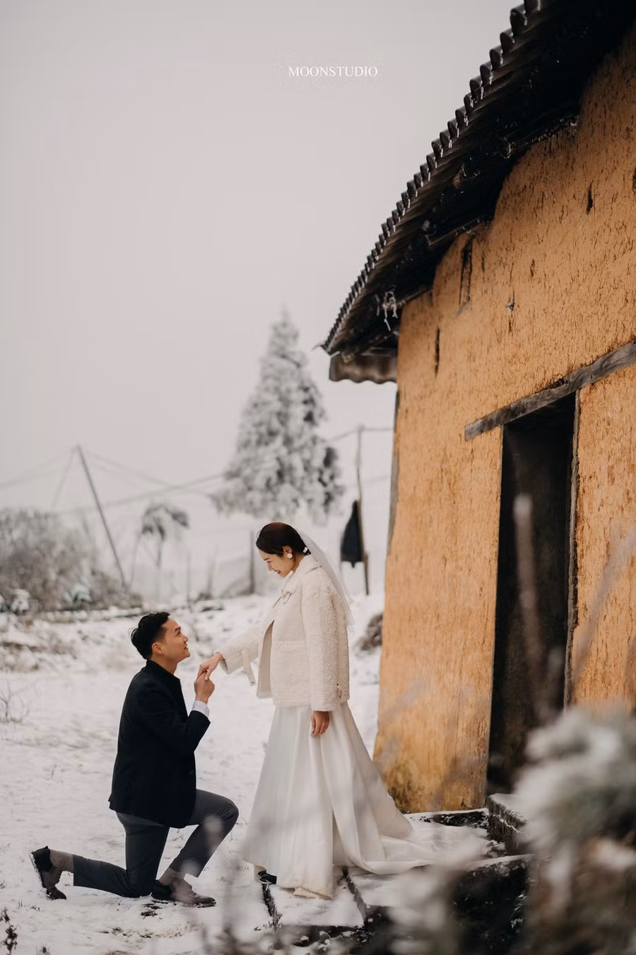 Mê mẩn bộ ảnh cưới trong tuyết ở Y Tý - Lào Cai của cặp đôi may mắn ảnh 16