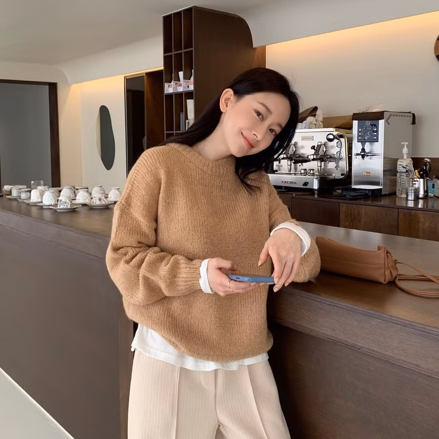 Chị em phối đồ quanh 5 gam màu này, set nào set nấy đều "tây" và sang ảnh 6