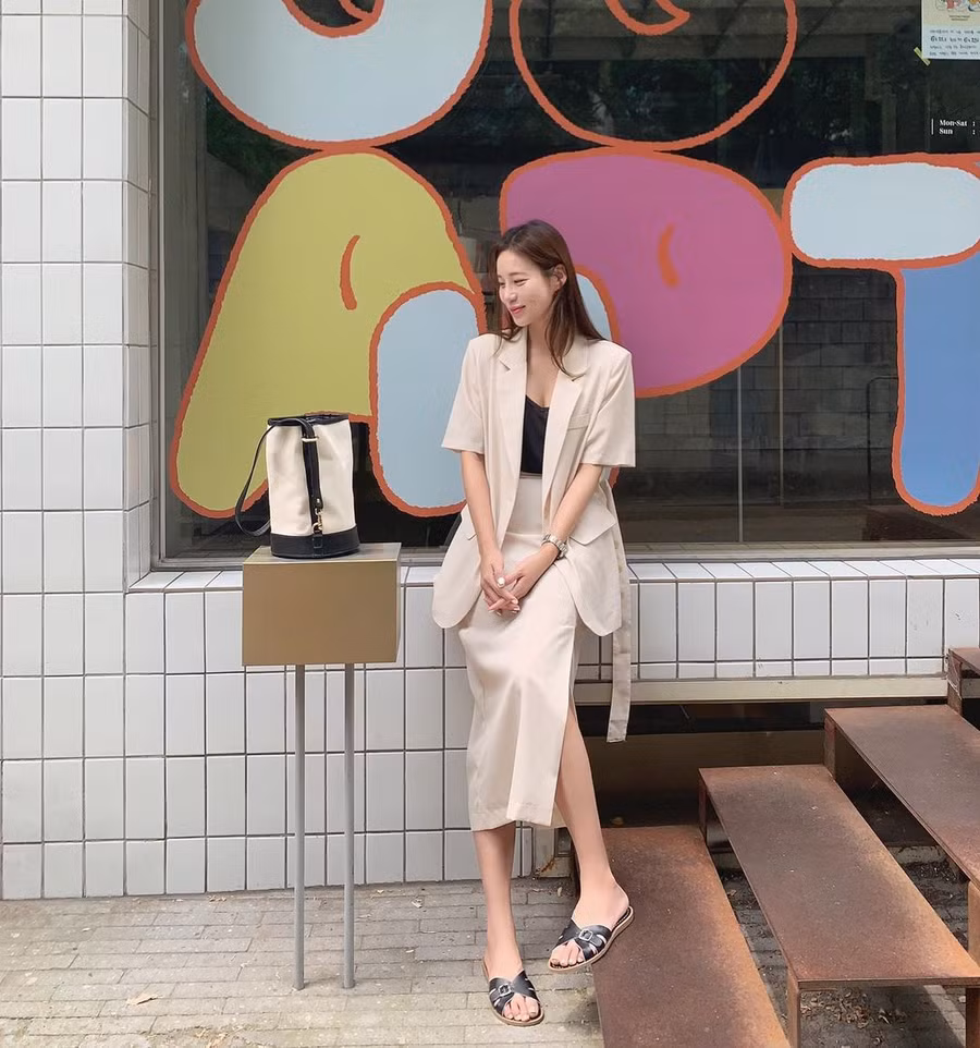 5 kiểu chân váy dài xinh và sang đáng sắm nhất dịp Black Friday ảnh 11