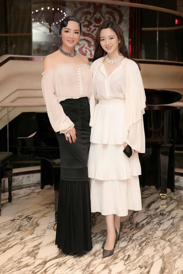 Sau thời gian dài kín tiếng, Anh Sa - con gái Giáng My xuất hiện với nhan sắc khác lạ ảnh 2