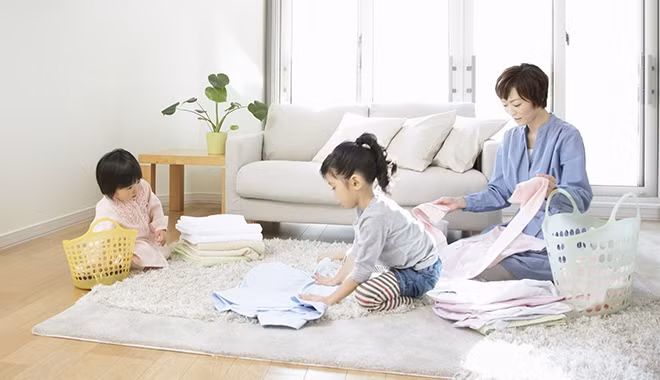 Muốn dạy con tự lập, bố mẹ phải biết cách “lùi lại” và trao quyền cho con - Ảnh 6.