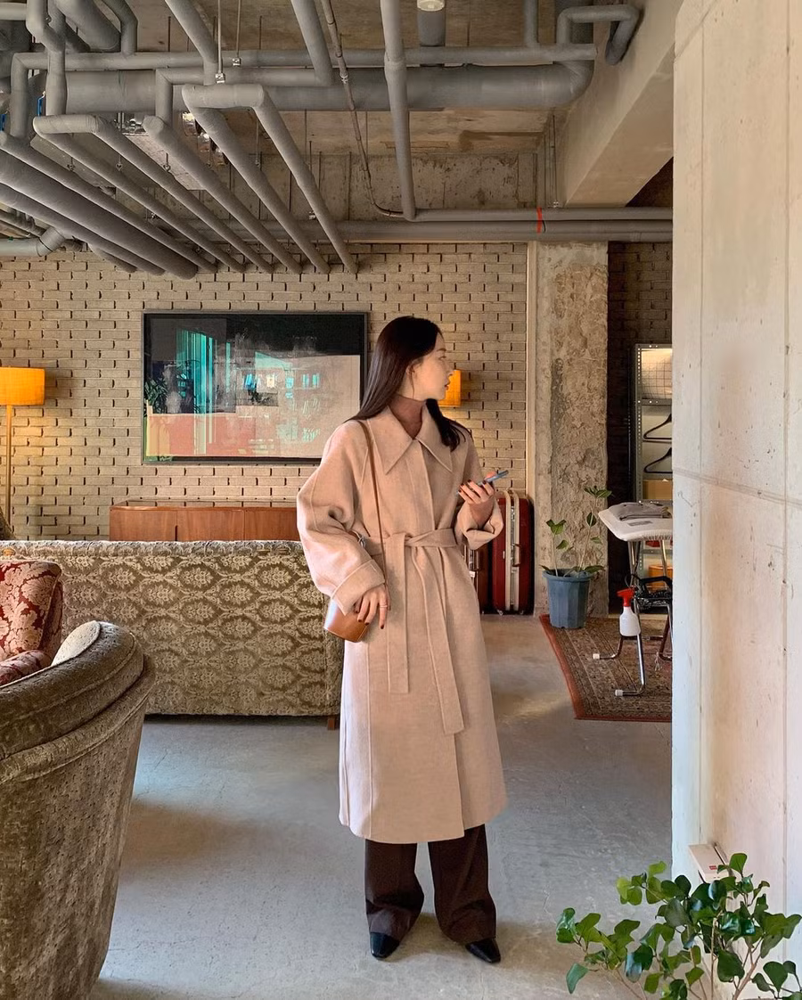 Chị em phối đồ quanh 5 gam màu này, set nào set nấy đều "tây" và sang ảnh 7