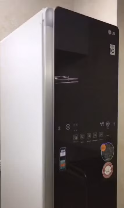 Cận cảnh phòng giặt đồ tiền tỷ trong tòa lâu đài mạ vàng tại Ninh Bình ảnh 10