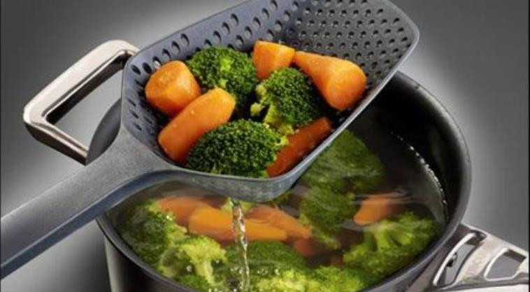 Rửa rau tưởng chừng ai cũng biết, thế mà có những điều hầu hết chúng ta còn "lơ mơ" lắm! - Ảnh 10. Rửa rau tưởng chừng ai cũng biết, thế mà có những điều hầu hết chúng ta còn "lơ mơ" lắm! - Ảnh 10.