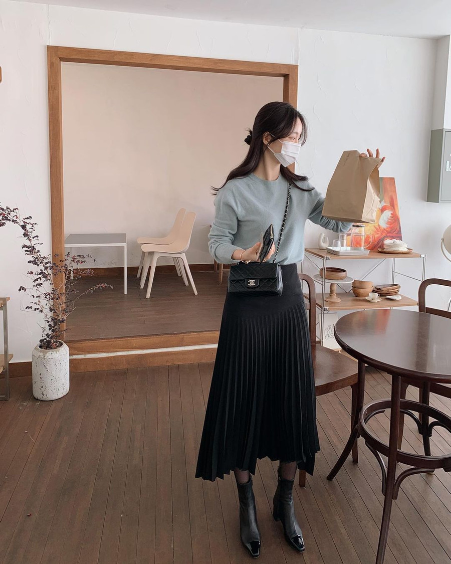 5 kiểu chân váy dài xinh và sang đáng sắm nhất dịp Black Friday ảnh 17