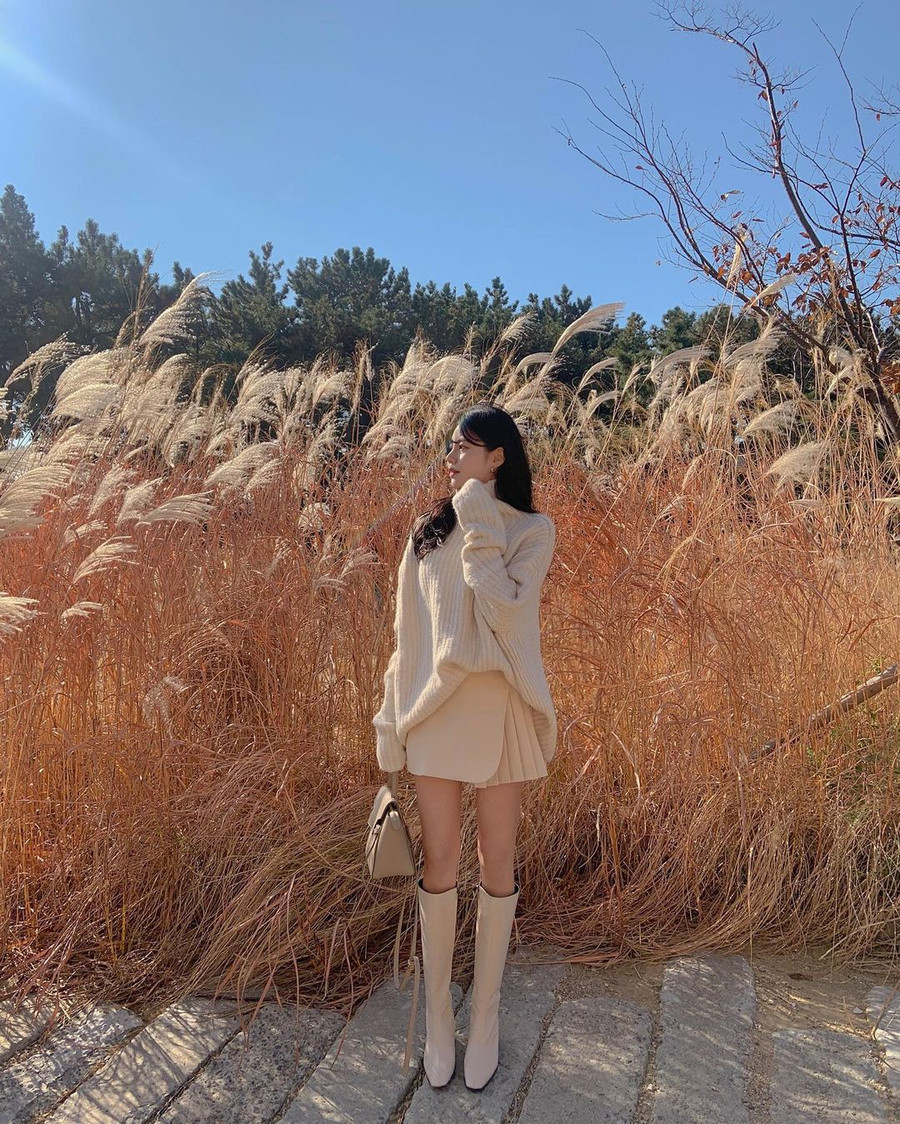 4 mẫu chân váy tôn dáng đỉnh nhất, hack chân dài miên man ảnh 2