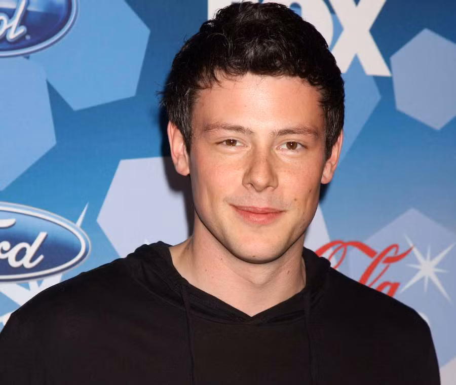Rùng mình ngày thi thể của Naya được phát hiện trùng 7 năm ngày giỗ tài tử Cory Monteith - bạn diễn của Naya trong "Glee".