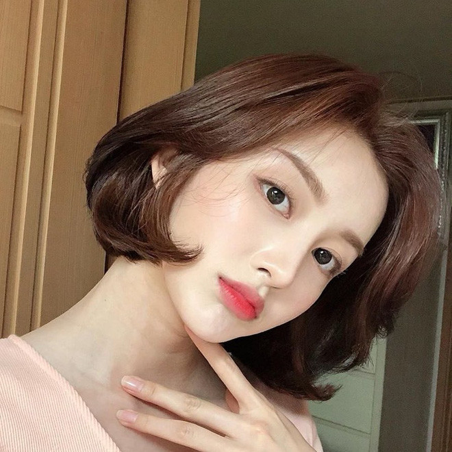 5 kiểu tóc uốn nhẹ nhàng, sang chảnh cho mùa Thu ảnh 17 5 kiểu tóc uốn nhẹ nhàng, sang chảnh cho mùa Thu ảnh 17